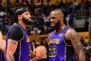蜘蛛直播-蜘蛛直播nba高清无插件_蜘蛛直播nba免费高清现场转播